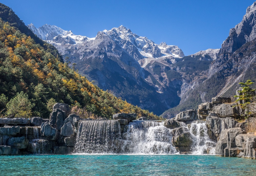 玉龍雪山冰川大索道含雪衣氧氣